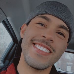 Meet your Posher, Henry